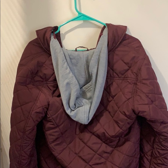 Men’s Maroon Jacket - Picture 4 of 4